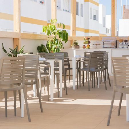 Hostal La Mina Conil De La Frontera Esterno foto