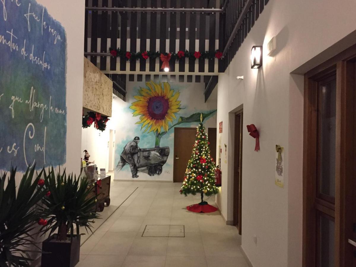 Hostal La Mina Conil De La Frontera Esterno foto